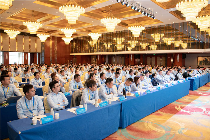 新起点、新征程、乘风破浪、砥砺前行——安博线上平台管理层大会在南京隆重召开-1.jpg